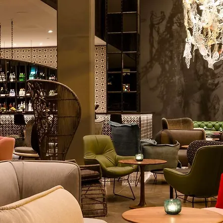 Motel One Barcelona-Ciutadella 